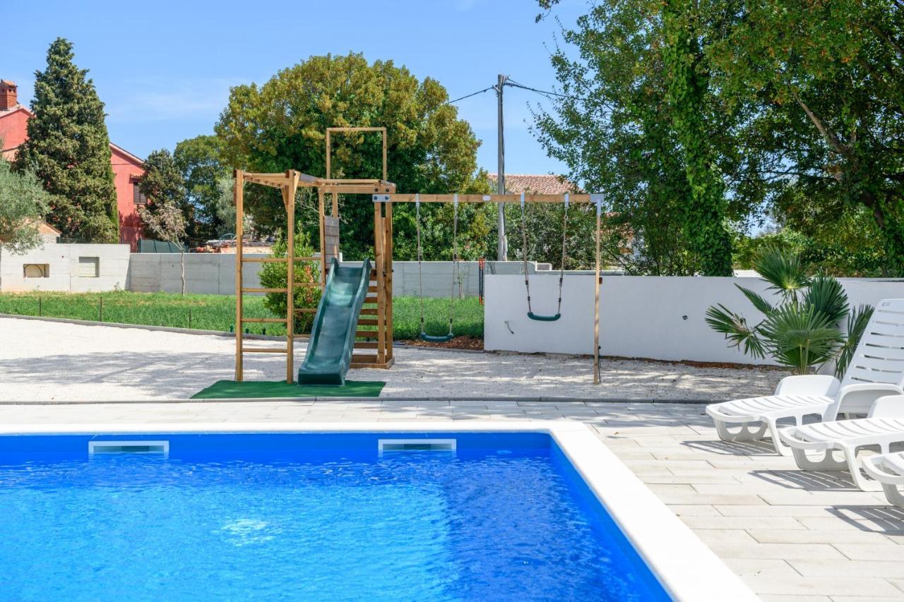 Summer House Nina Apartman Pavicini Kültér fotó